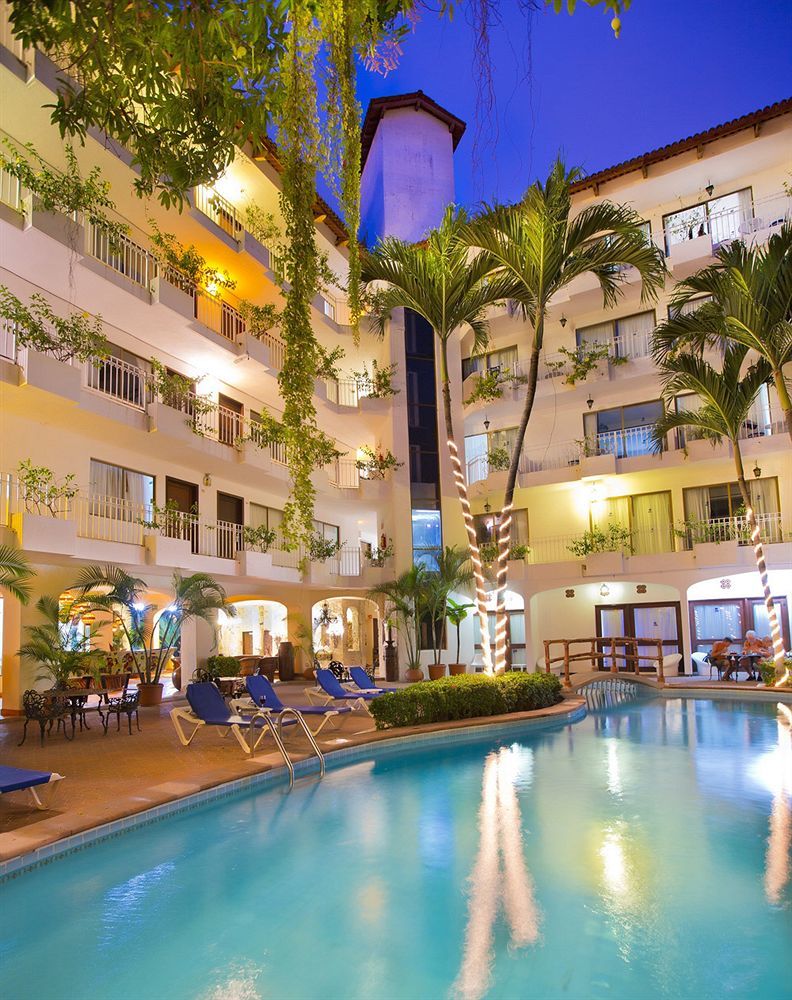 Los Arcos Suites Puerto Vallarta Eksteriør bilde